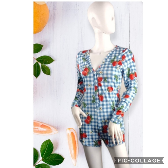 XS Pajama romper - Picture 3 of 11